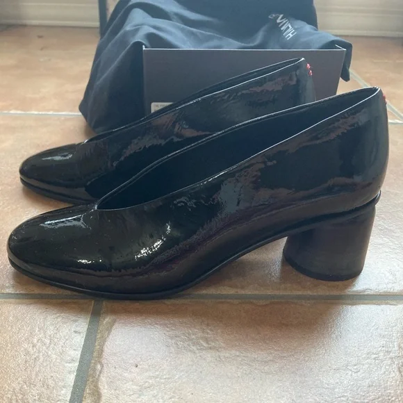 Halmanera Block Heels, Size 7 in Patent Black, Brand New - Picture 6 of 8